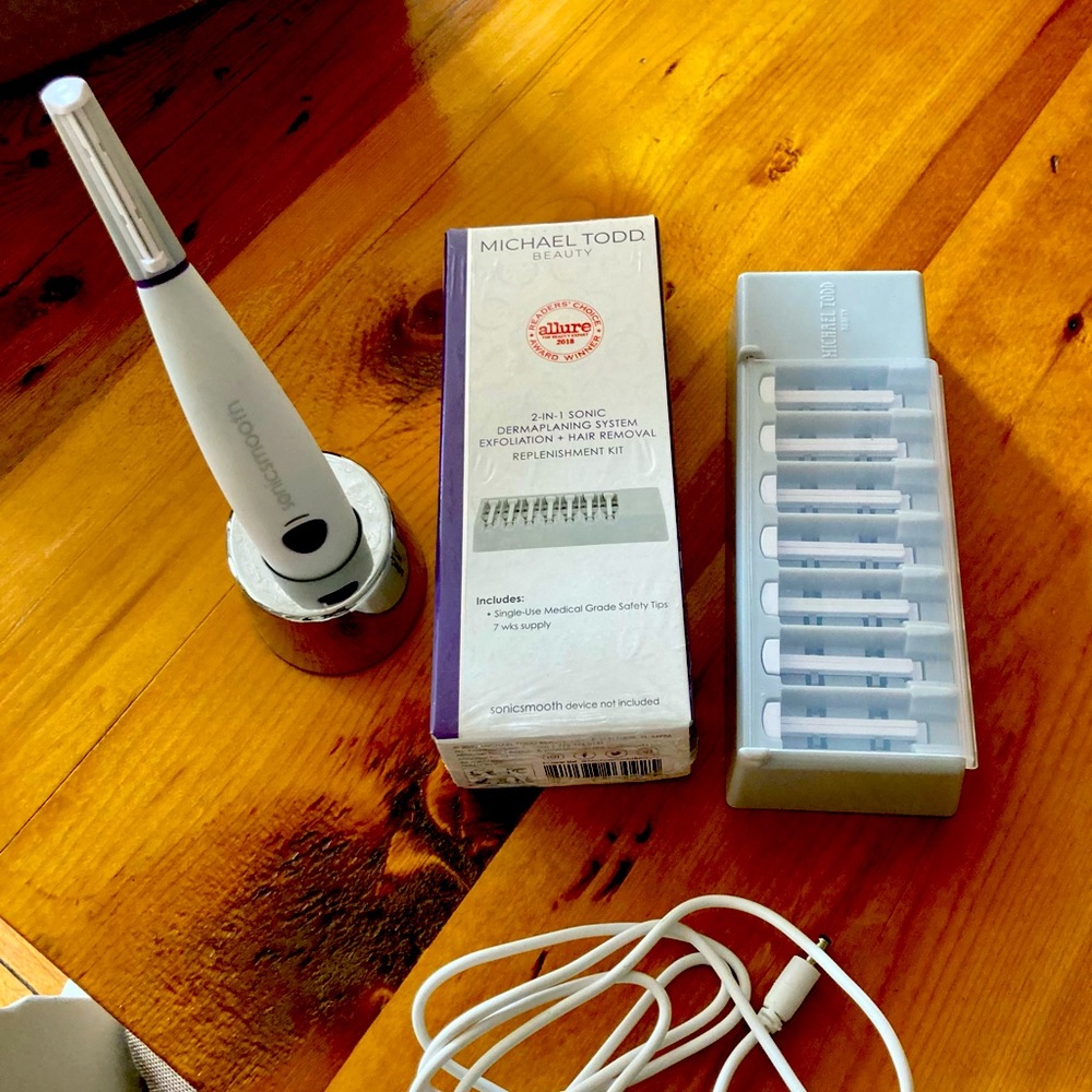 Michael Todd Beauty 2-in-1 Sonic Dermaplaning System